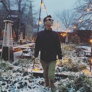 Meet your Posher, Roger